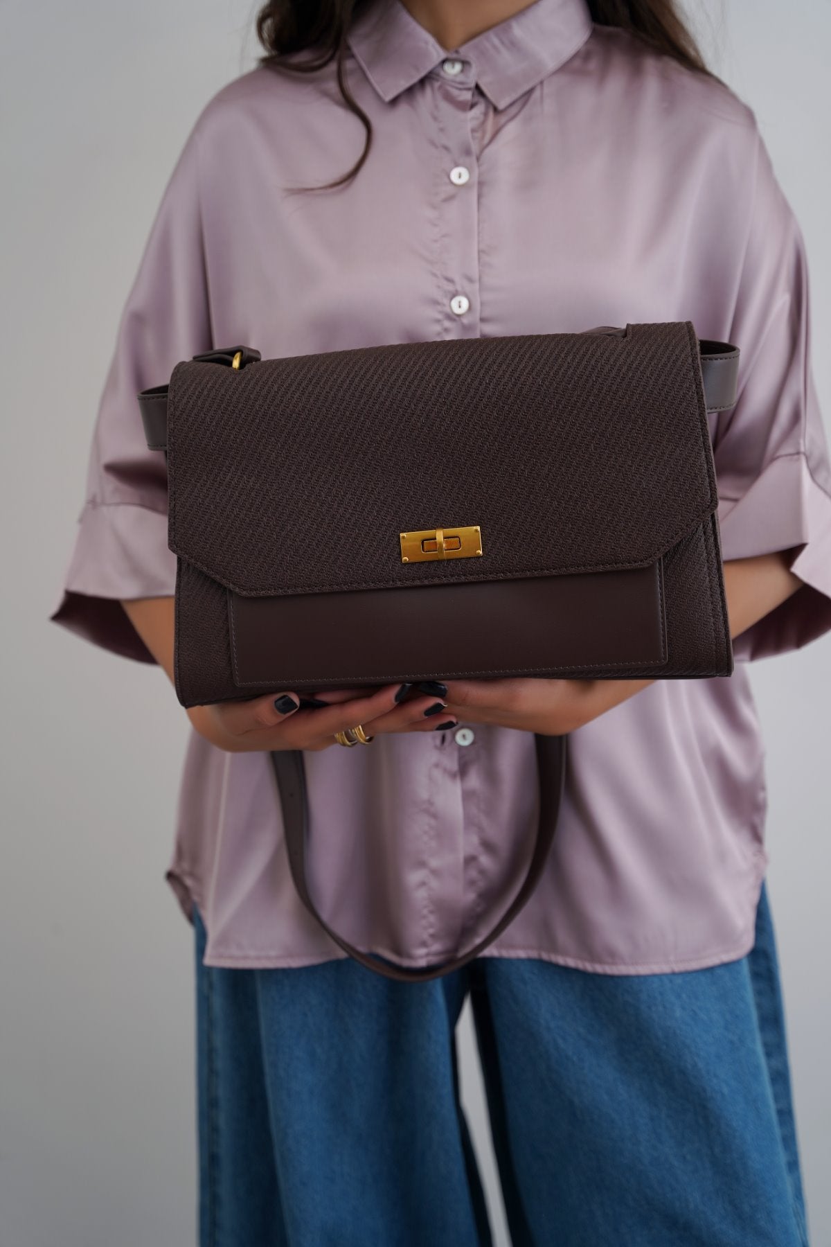 CAIRO SHOULDER BAG