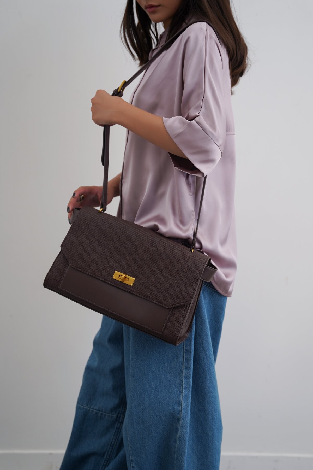 CAIRO SHOULDER BAG
