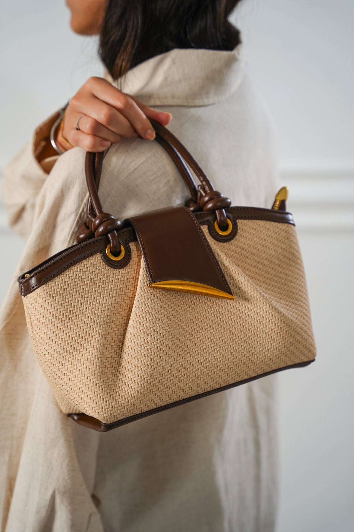 MODA TOP HANDLE BAG