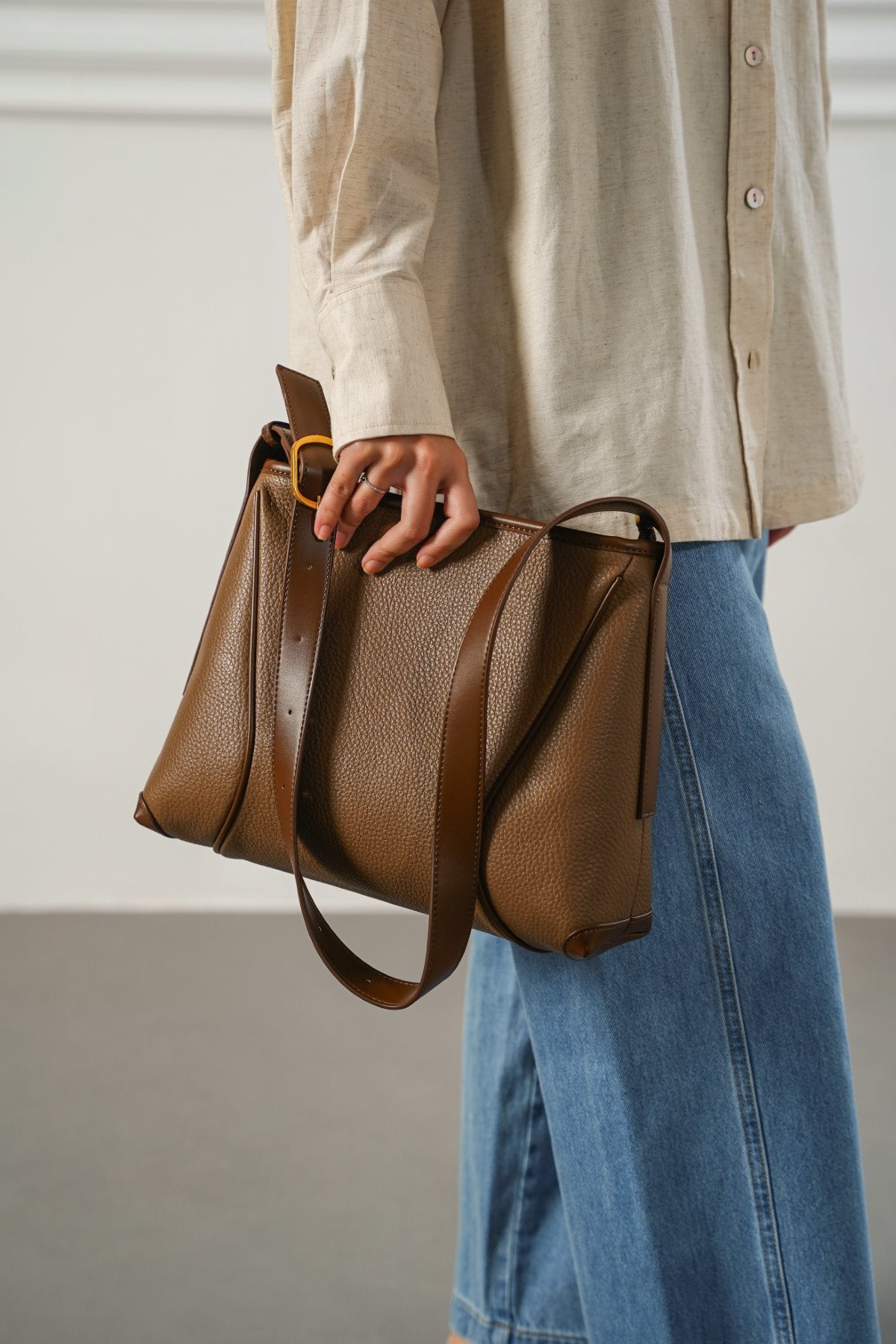 RUMELI SHOULDER BAG
