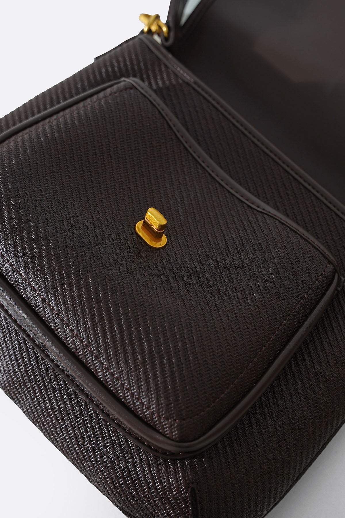PETRA SHOULDER BAG