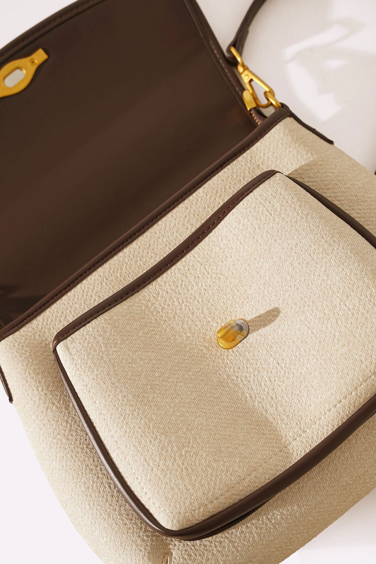 PETRA SHOULDER BAG
