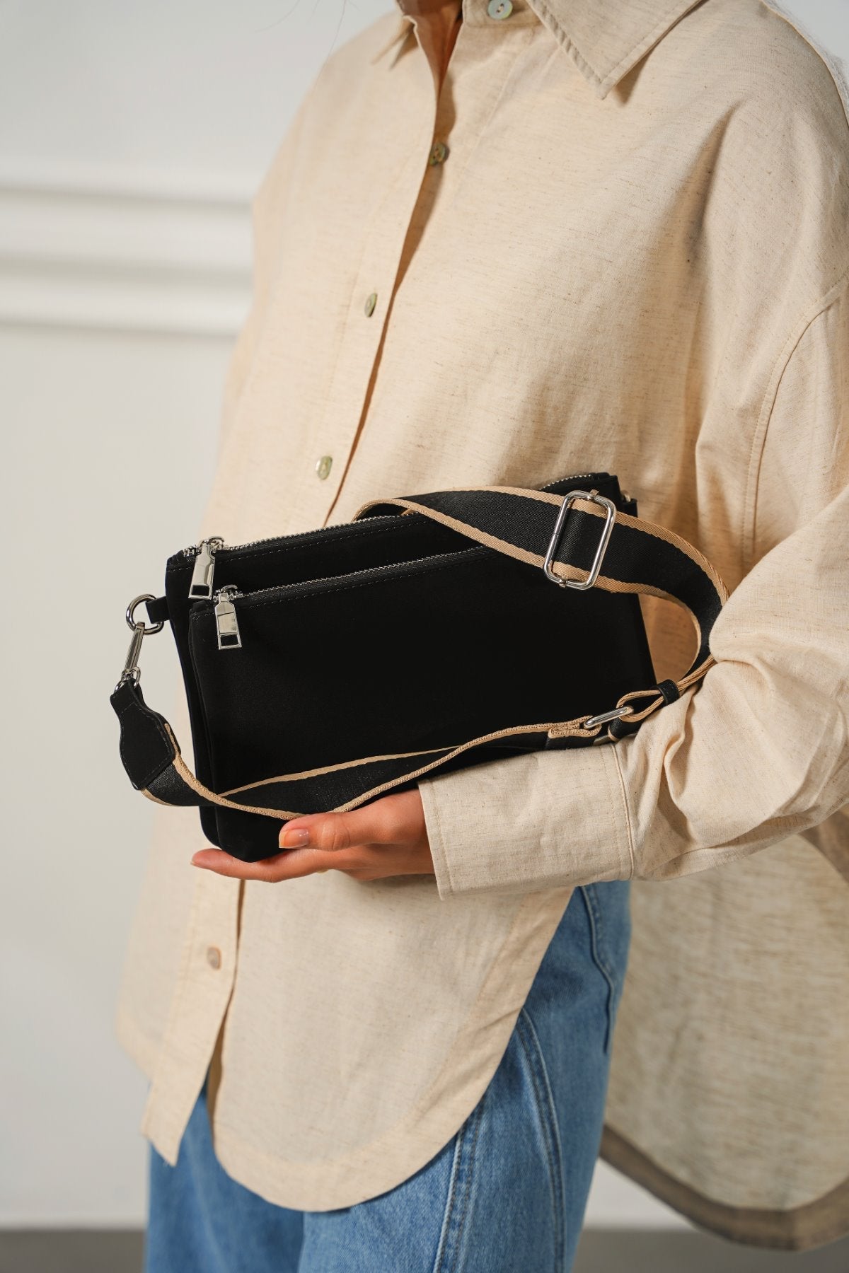 VELVET PEACH CROSSBODY