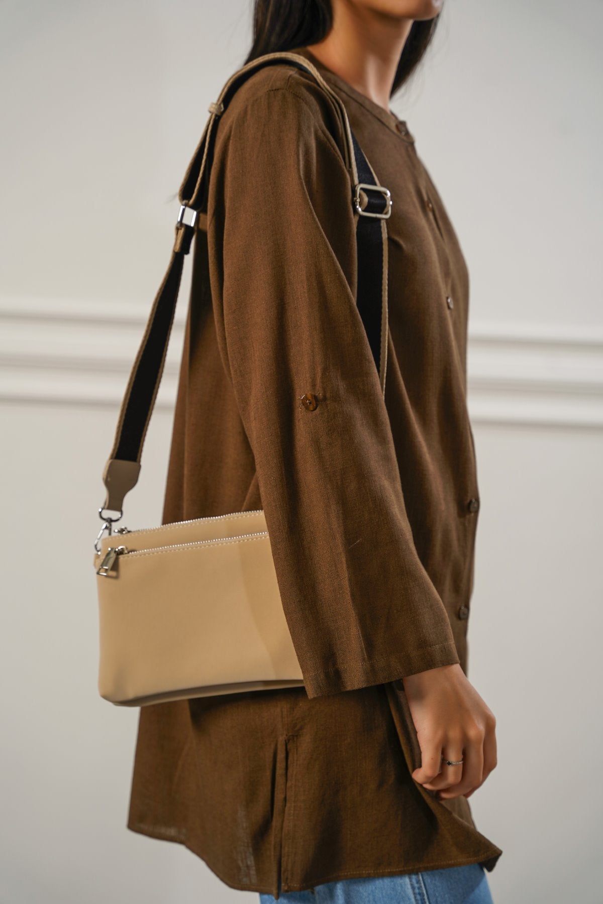 VELVET PEACH CROSSBODY