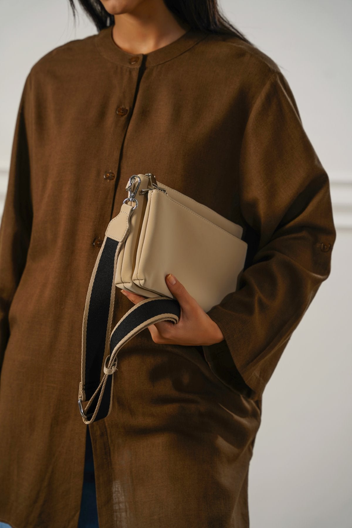 VELVET PEACH CROSSBODY