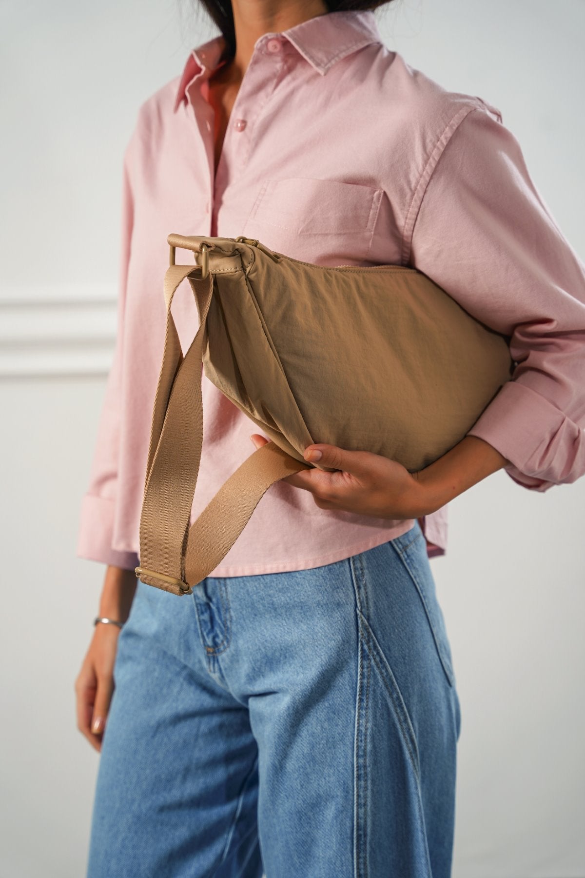 EASY TRAVEL CROSSBODY
