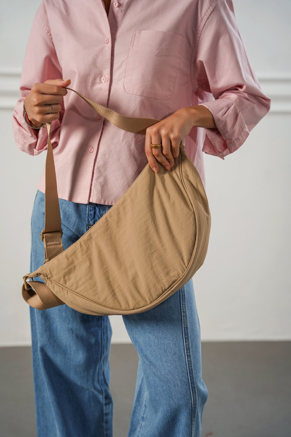 EASY TRAVEL CROSSBODY