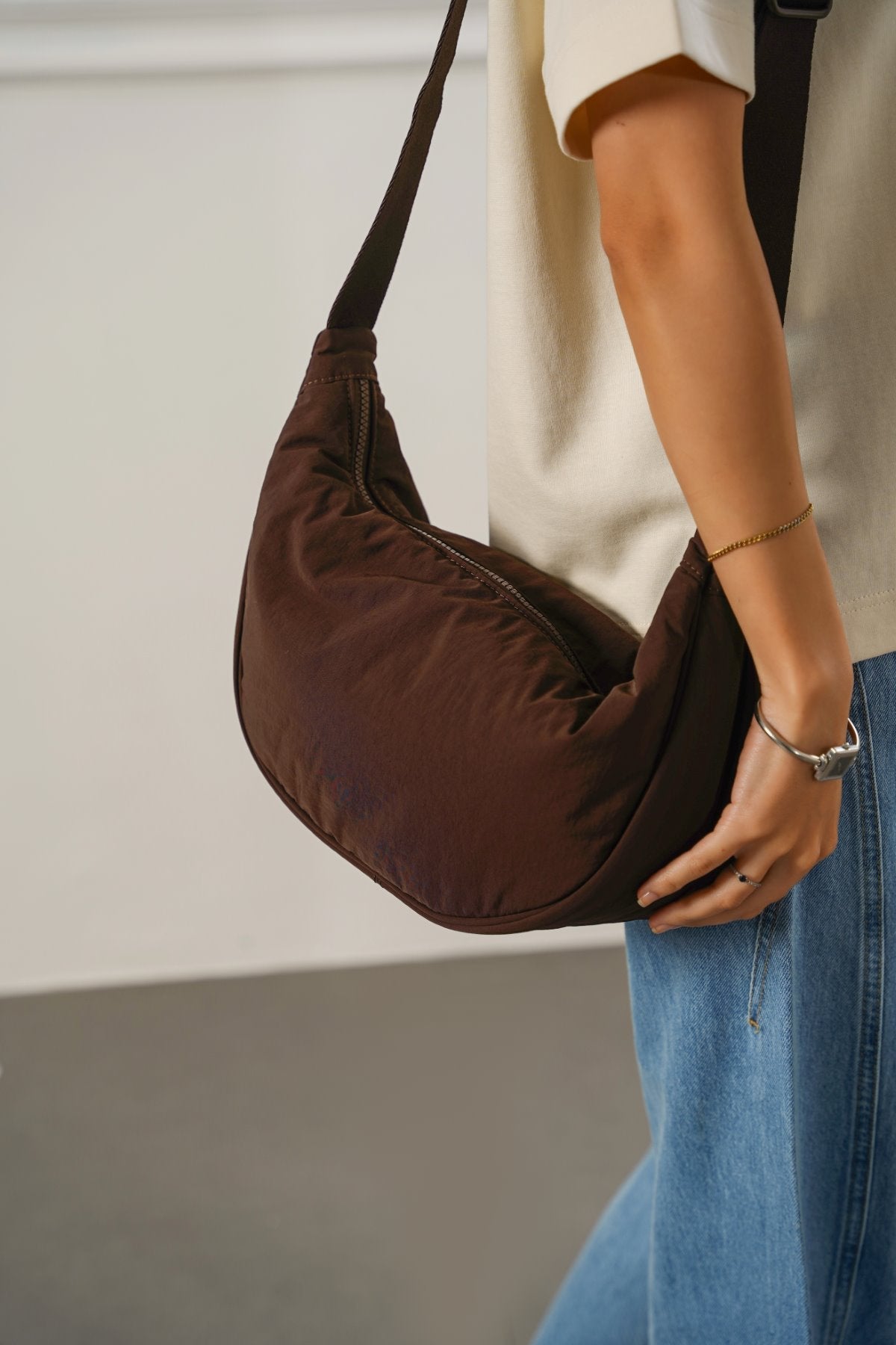 EASY TRAVEL CROSSBODY