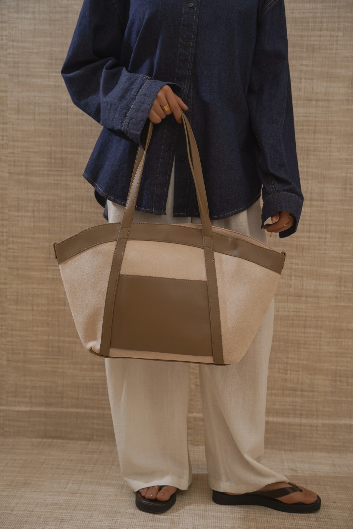 SUN AND SAND TOTE
