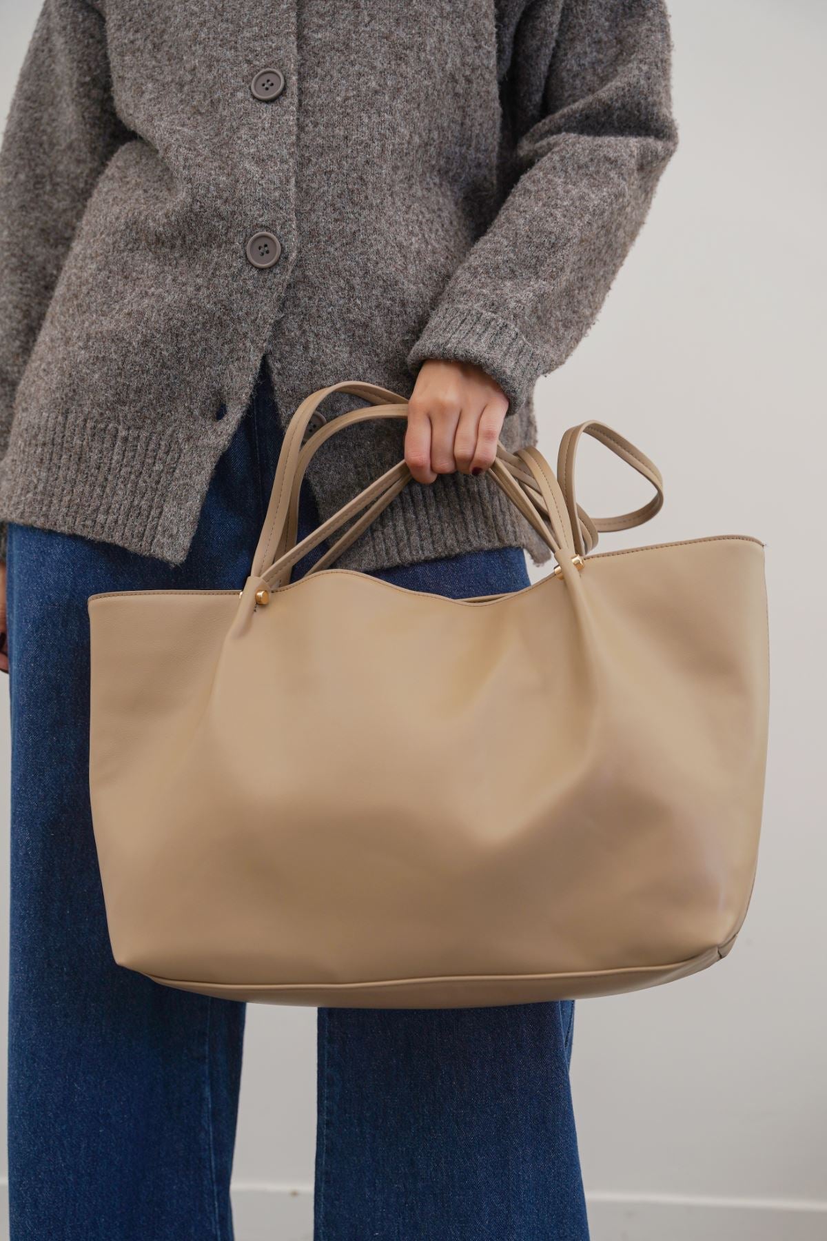 RINGLEADER TOTE