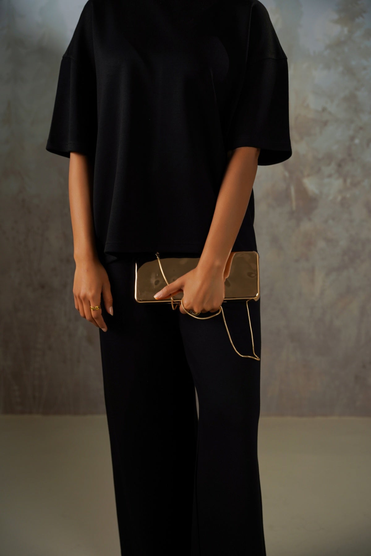 METALLIC NIGHT CLUTCH